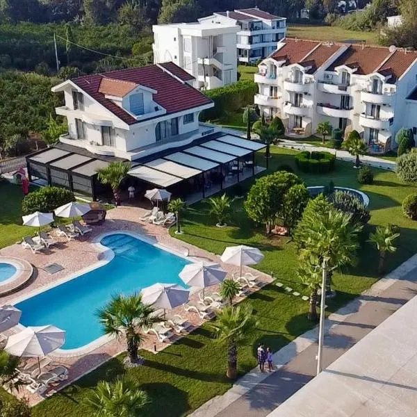 Resort Comfort - Long Beach, hotel di Ulcinj