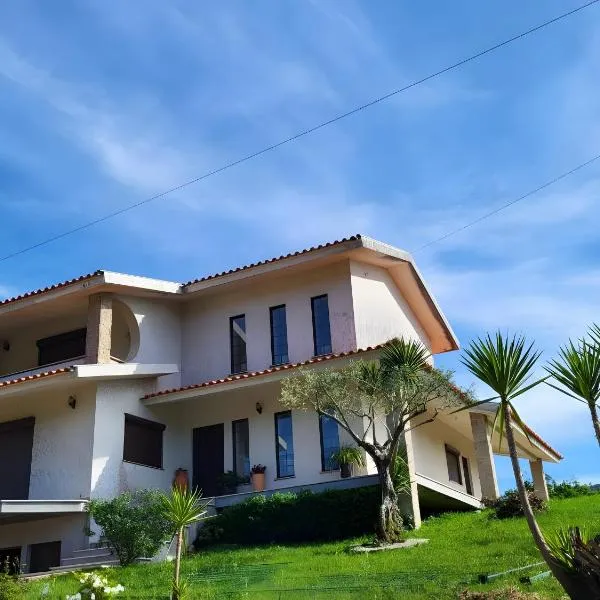 Casa De Santo Amaro, хотел в Carrazedo