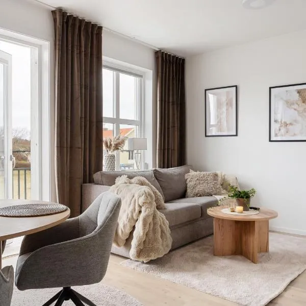 Luxurious apartment in central Grebbestad!, Hotel in Grebbestad