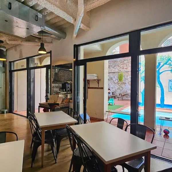 Ten To Go Hostel, hotel u Barceloni