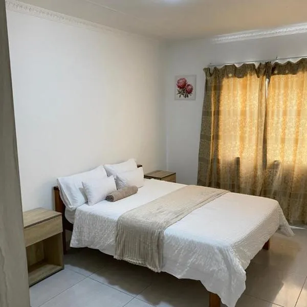 Desert Meets Oceans Stay, hotel din Walvis Bay