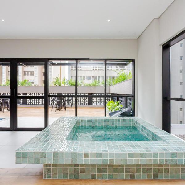 O estiloso no coração da cidade com Piscina e Academia - Foto 2