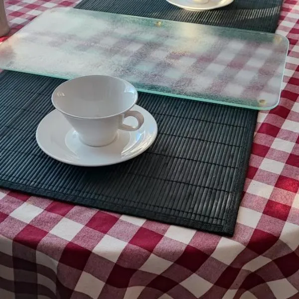 Harbor Street 2, studio,oh, kk,makuualkovi,suihkuh,parveke, hótel í Iisalmi