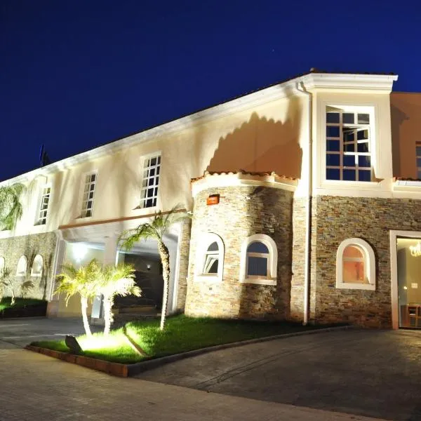 Hotel Luve, hotel en San Antonio de Benagéber