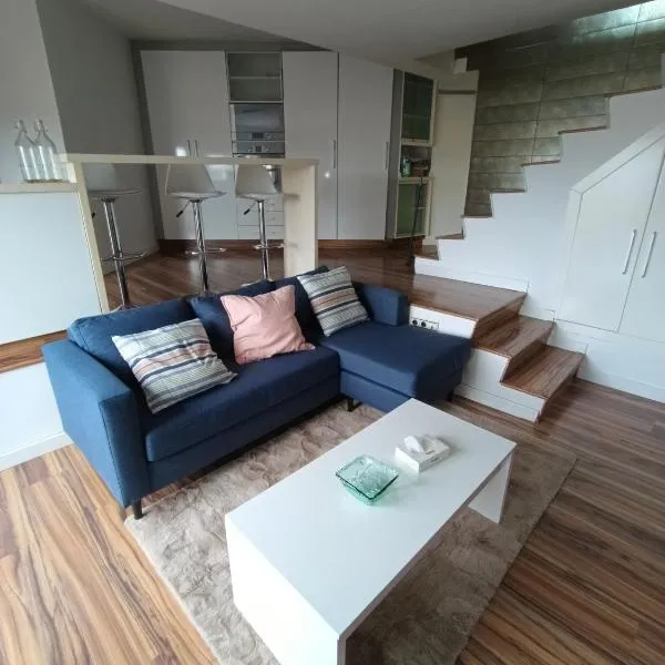 Malvarrosa Penthouse 4 rooms, suite, terrace and balcony: Valensiya'da bir otel