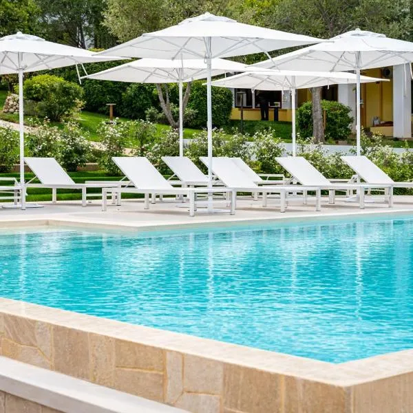 Hotiday Punta Sardegna, hotel v destinácii Palau