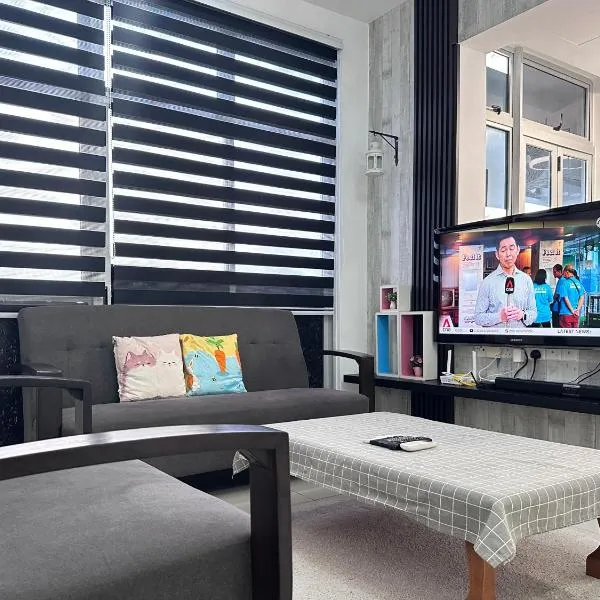 Midas Seri Alam Modern and Cozy 4-5 pax, hotel u gradu Masai