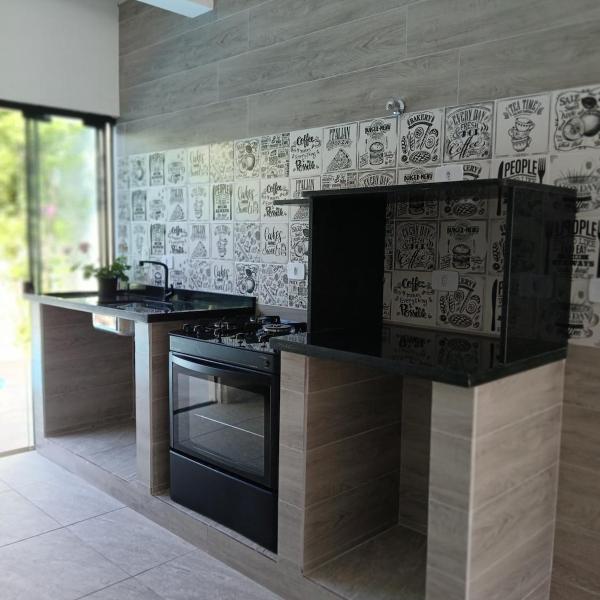 Casa central com piscina! - Foto 5