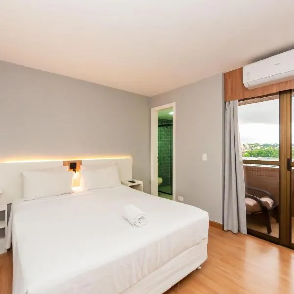 Apto-Flat Alto da XV-Centro Piscina e Academia, hotel din Curitiba