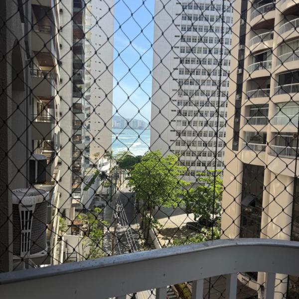 Aconchegante espaço com vista para o mar Pitangueiras Guarujá