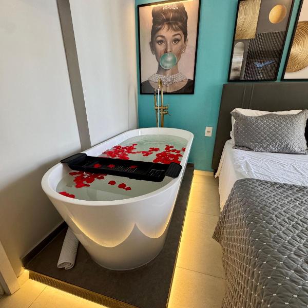Doce Refúgio BV , Apartamentos com Banheira de Imersão , Estacionamento, Piscina , Tv 58 polegadas, Decorações Temáticas, Bairro da Bela Vista - Foto 2