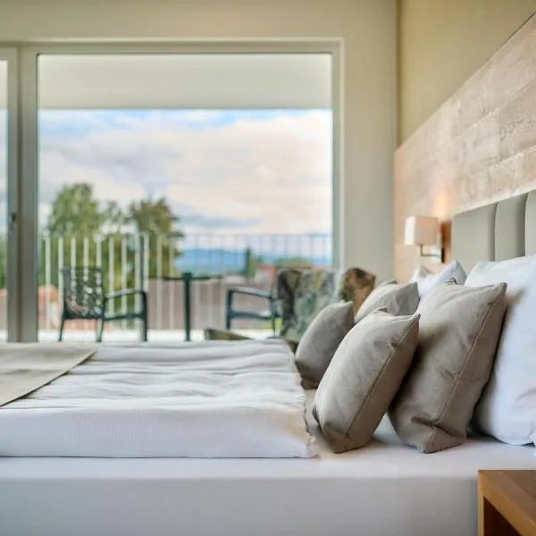 Buchners Hotel & Restaurant, hotel en Niederwinkling