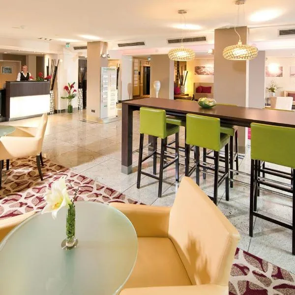 Leonardo Hotel Hannover Airport: Hannover şehrinde bir otel