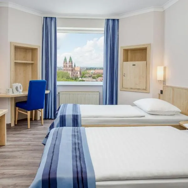 Hotel Freiburg City Center by Leonardo Hotels, Hotel in Freiburg im Breisgau