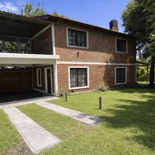 Cabaña en el Centro de Mina Clavero, hotel di Mina Clavero