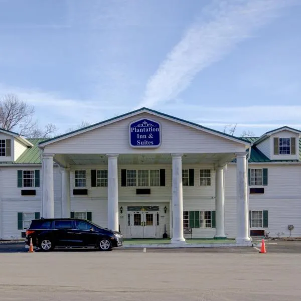 Plantation Inn & Suites Near Locust Grove I 75, hotelli kohteessa Jackson