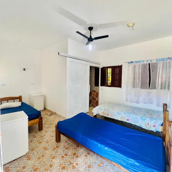 Quarto amplo em lindo condomínio, piscina e lazer - Foto 2