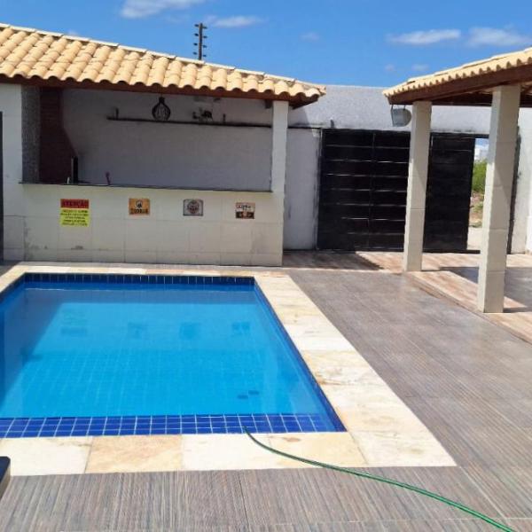 casa com piscina Espaço para laser