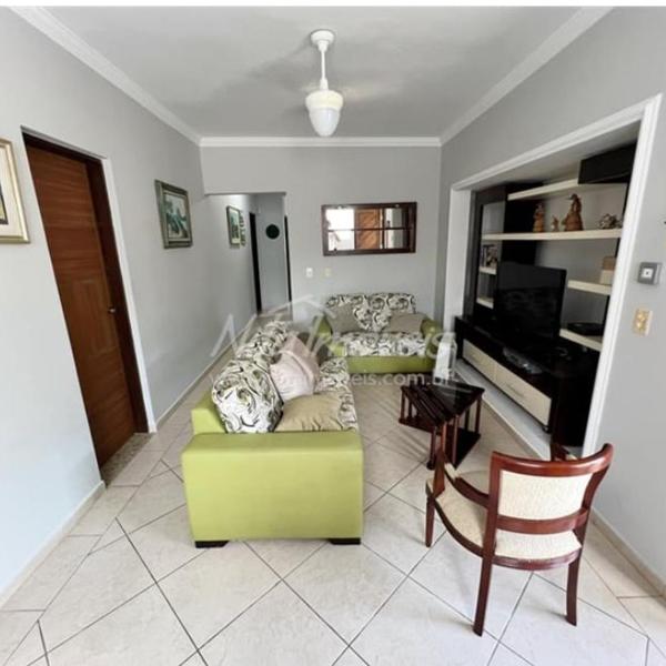 Recanto dos Alleonis - Casa com Piscina, Churrasqueira e Ar Condicionado em Guaratuba
