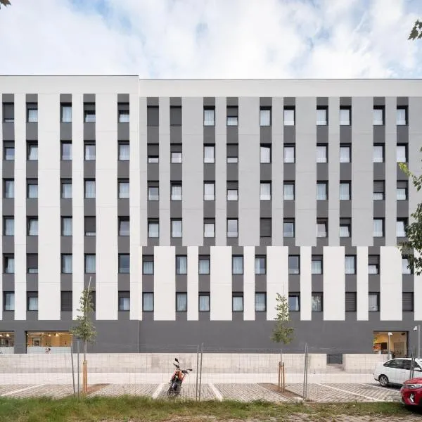 Stephouse Girona Tarradellas, hotel en Girona