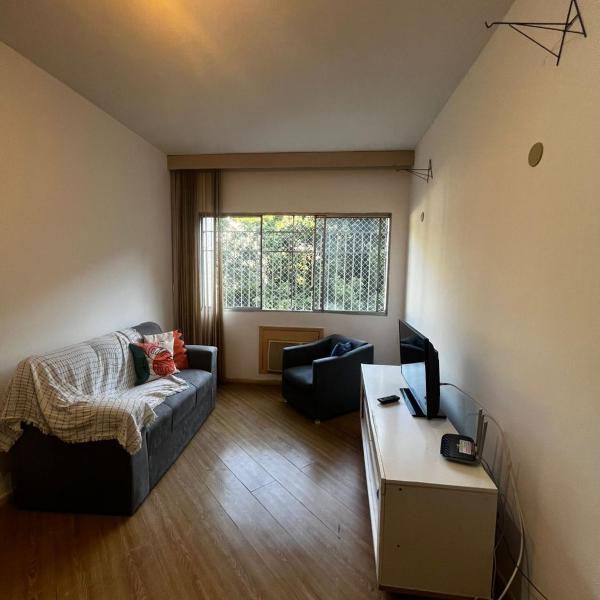 Apartamento 2 quartos, com piscina, sauna e ótima localização - Foto 2