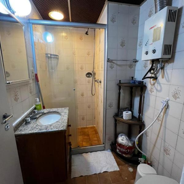 Apartamento 2 quartos, com piscina, sauna e ótima localização - Foto 3