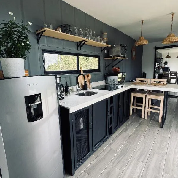 Kebi Hospedaje, hotel a La Colonia