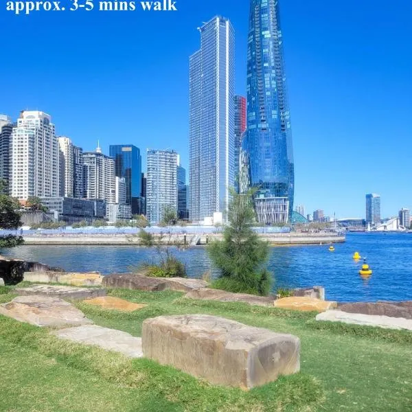 Central Harbour Retreat Steps to Harbour Bridge & CBD – hotel w mieście Sydney