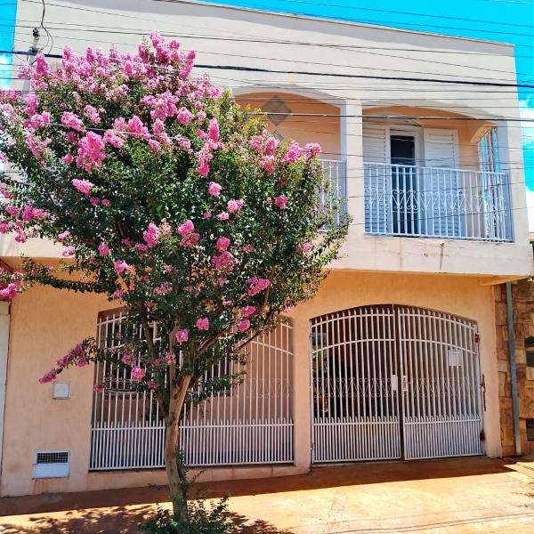 Casa De Mãe Quarto Triplo com Banheiro ao lado