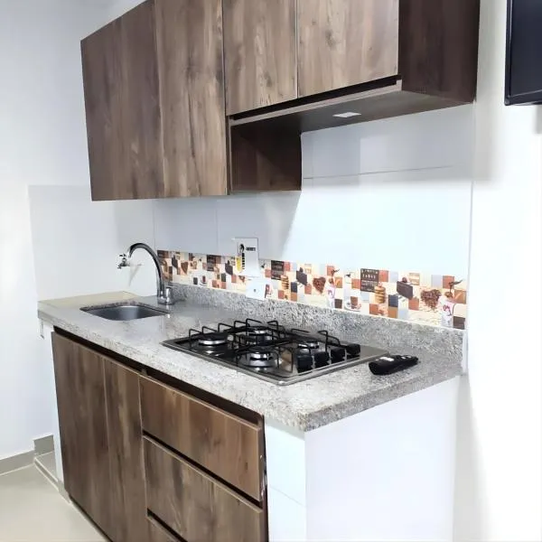 CASA ESTADIO MEDELLIN Apartamentos Turisticos renovados y modernos cerca al METRO - Barrio Laureles-Estadio, מלון במדיין