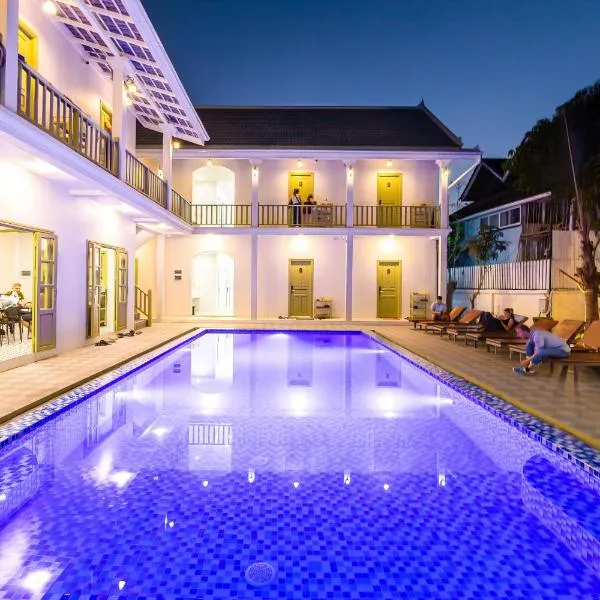 White Elephant Hostel, hotel di Luang Prabang