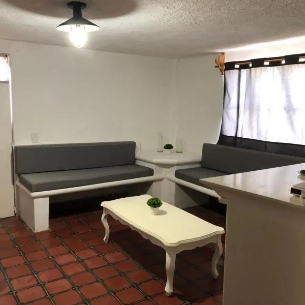 Cozy and centrally located house La LOMA, hotelli kohteessa Pátzcuaro