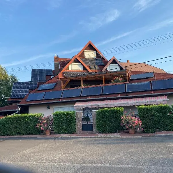 Juhász Fogadó, hótel í Fonyód