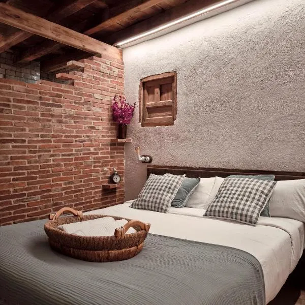 La Casita de Albino -jacuzzi-chimenea-museo, hotel u gradu 'Castillo de Bayuela'