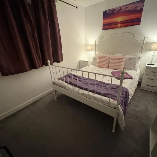 Abbey Meadows View ABB, hotelli kohteessa Redditch