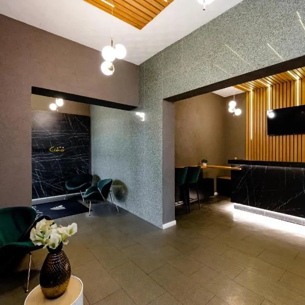 Hotel Ciao, hotel a Tîrgu Mures