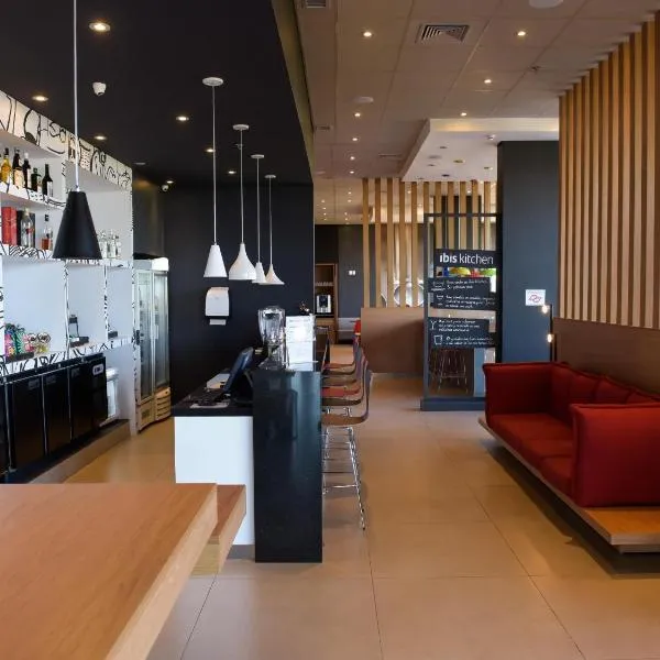 Viesnīca ibis Tatui pilsētā Tatui