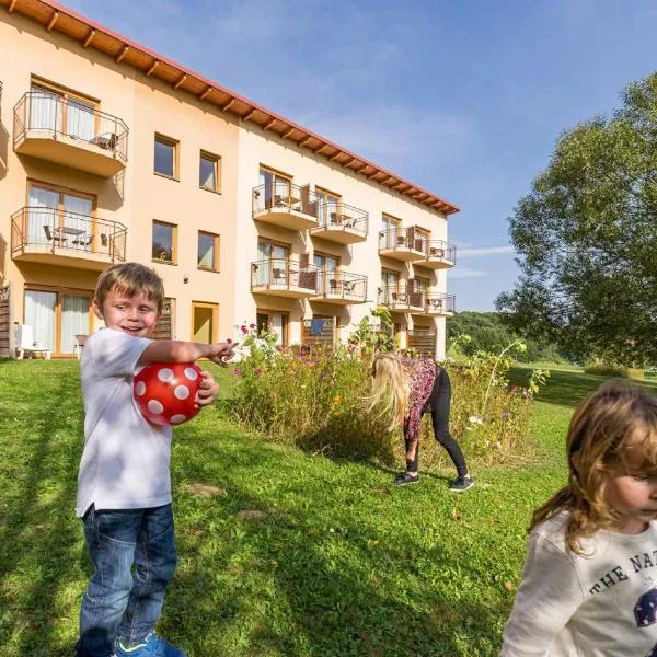 Familien Hotel Krainz, hotel en Loipersdorf bei Fürstenfeld