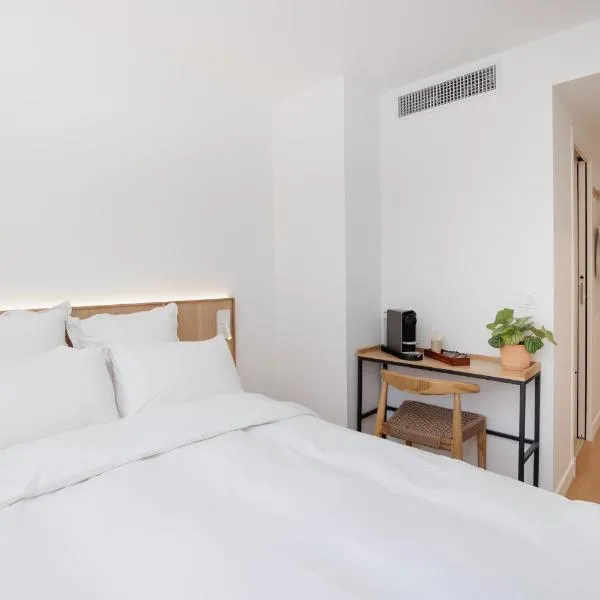 Babel Community Hôtel - Montpellier centre، فندق في مونبلييه