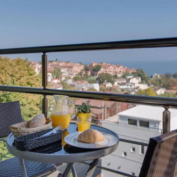 Villa Pinia Eco-hotel、オデッサのホテル