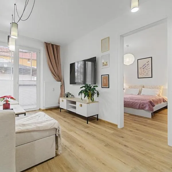 Comfortable stay in Martin โรงแรมในมาร์ติน