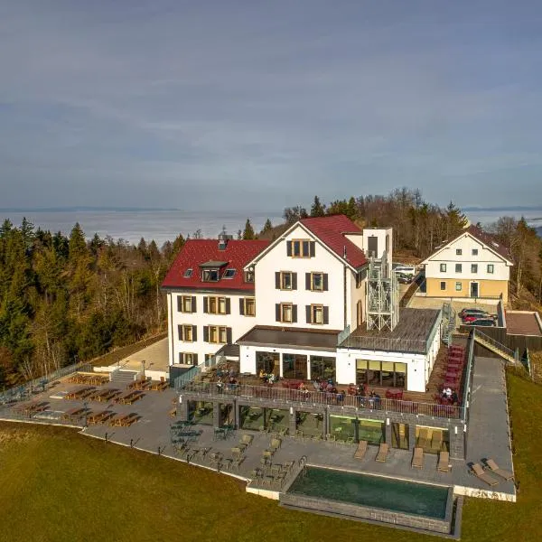 Hochblauen Hotel, hotel v destinácii Badenweiler