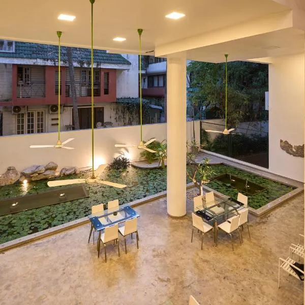 Urban Opulence, hotel sa Bangalore