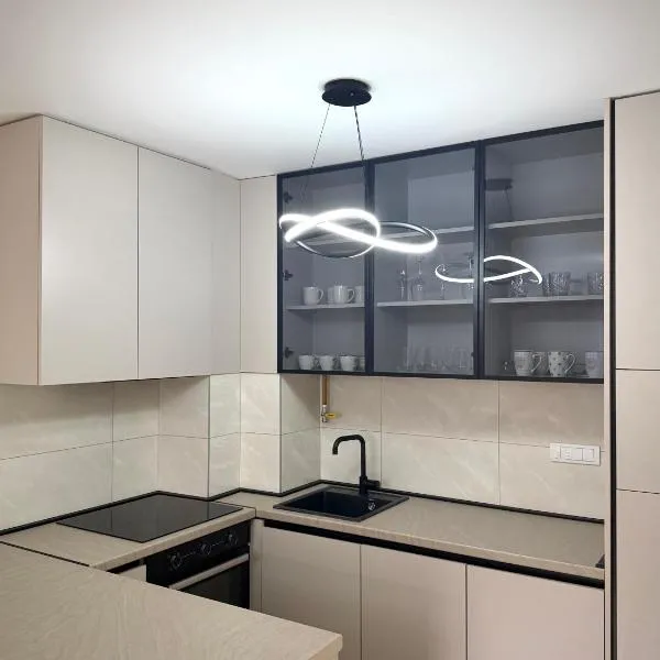 Apartman 307, hotel a Lukavica