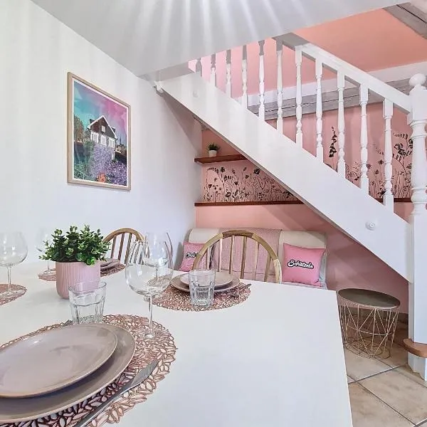 FLEURS DES CHAMPS - Neuf - Tout confort - Calme - Parking - Familial, hotel en Bergbieten