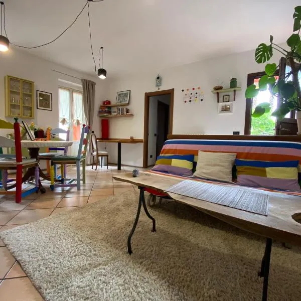 La Casa Rosa di Riso Amaro, hotel a Orta San Giulio
