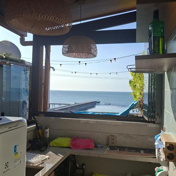 Apartamento beira-mar com piscina privativa - Foto 4