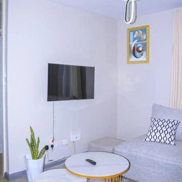 TanuStays - Modern 1 Bedroom at Royal Suburbs Tsavo, near TRM, Hotel in Nairobi