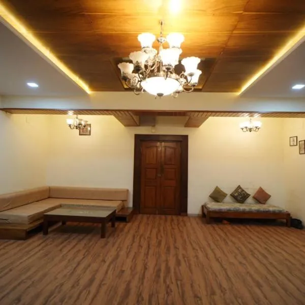 Rankala LakeView 3BHK Penthouse, hotel in Kolhapur