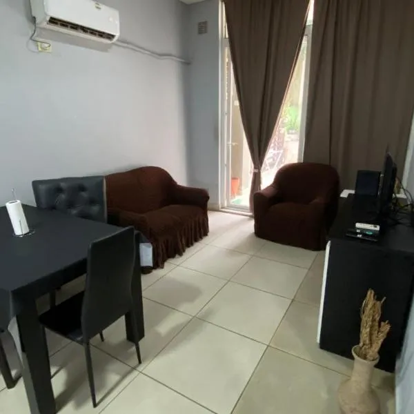 PB-Súper dpto Morón centro: Morón şehrinde bir otel